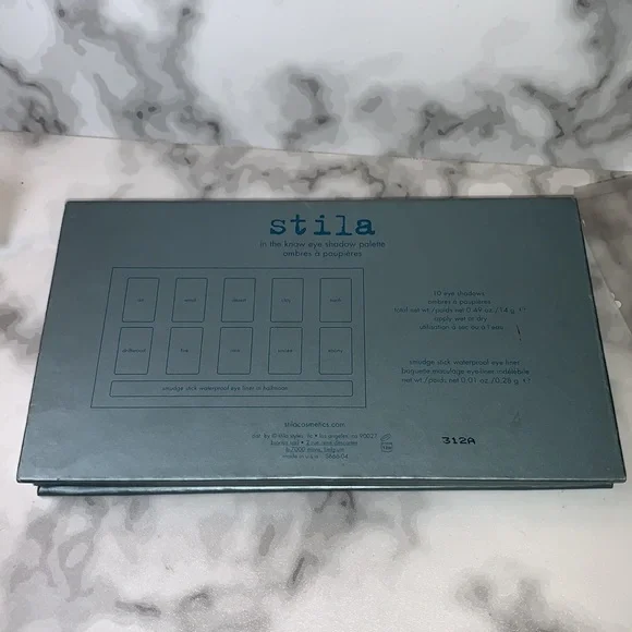 Stila IN THE KNOW Eyeshadow Plalette